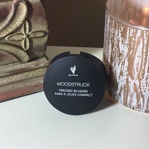 Younique Moodstruck “SWEET” pressed blush